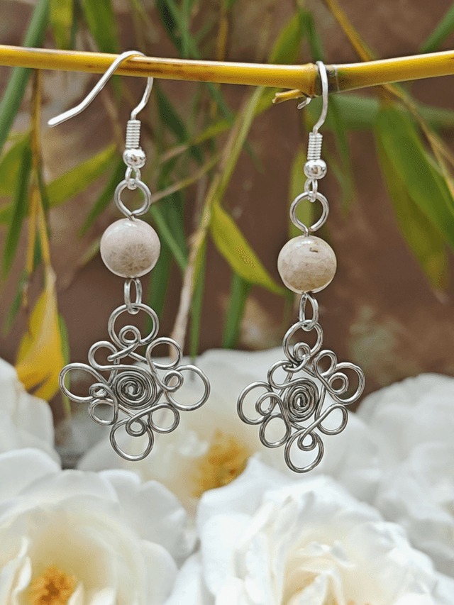 Fleur éternelle, boucles d'oreilles en corail fossilisé